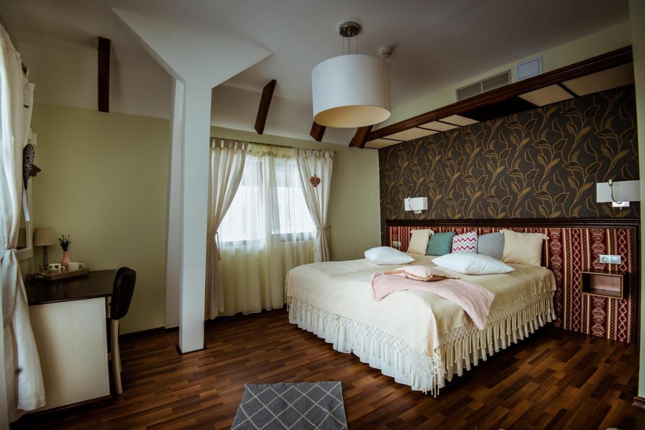 Soare-N Maramures Budfalva Kültér fotó